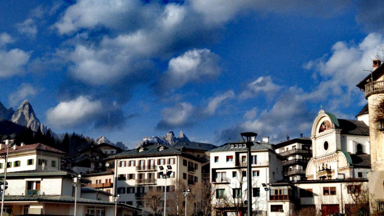 Appartamento Al Sole ปีแอเว ดี กาโดเร ภายนอก รูปภาพ