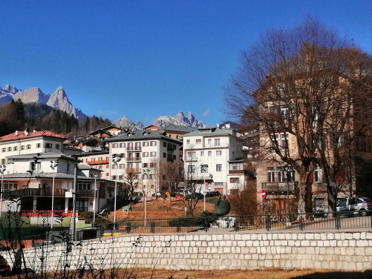Appartamento Al Sole ปีแอเว ดี กาโดเร ภายนอก รูปภาพ